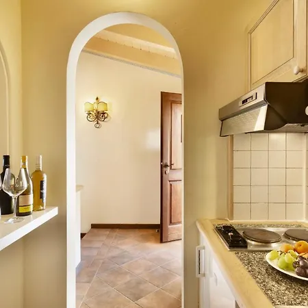 Isa-residence Wityh Swimming-pool Near Porto Cervo And Only 350 Meters From The Liscia di Vacca