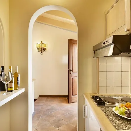 Isa-residence Wityh Swimming-pool Near Porto Cervo And Only 350 Meters From The Liscia di Vacca