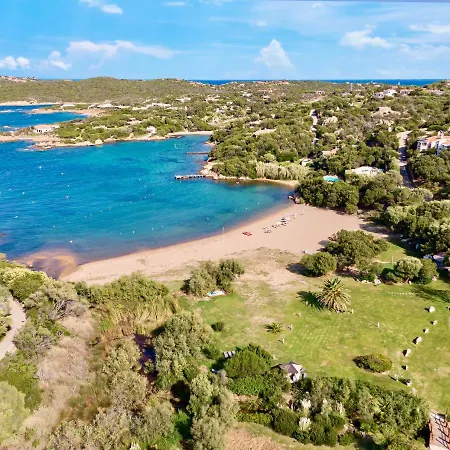 Apartment Isa-residence Wityh Swimming-pool Near Porto Cervo And Only 350 Meters From The