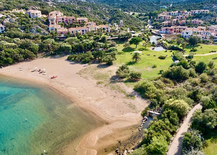 Isa-residence Wityh Swimming-pool Near Porto Cervo And Only 350 Meters From The Apartman *