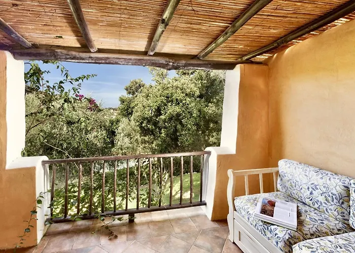 Apartman Isa-residence Wityh Swimming-pool Near Porto Cervo And Only 350 Meters From The *