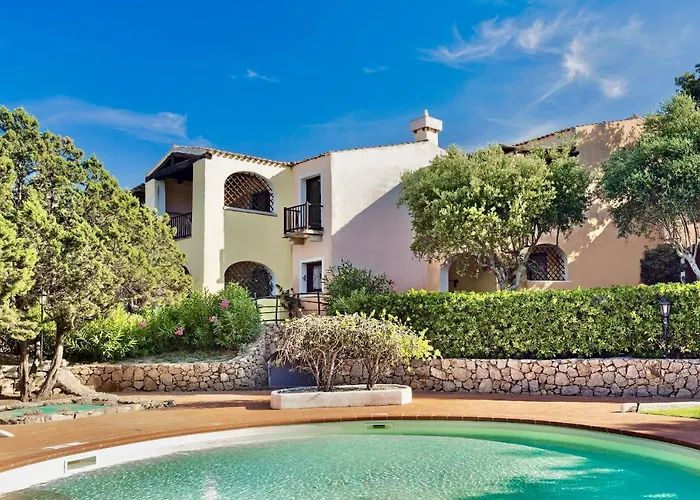Isa-residence Wityh Swimming-pool Near Porto Cervo And Only 350 Meters From The Apartman Liscia di Vacca